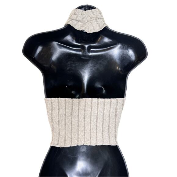 New L Khaki Gray Beige Sleeveless Turtleneck Ribbed Drip Hem Crop Triangle Top - Picture 3 of 3